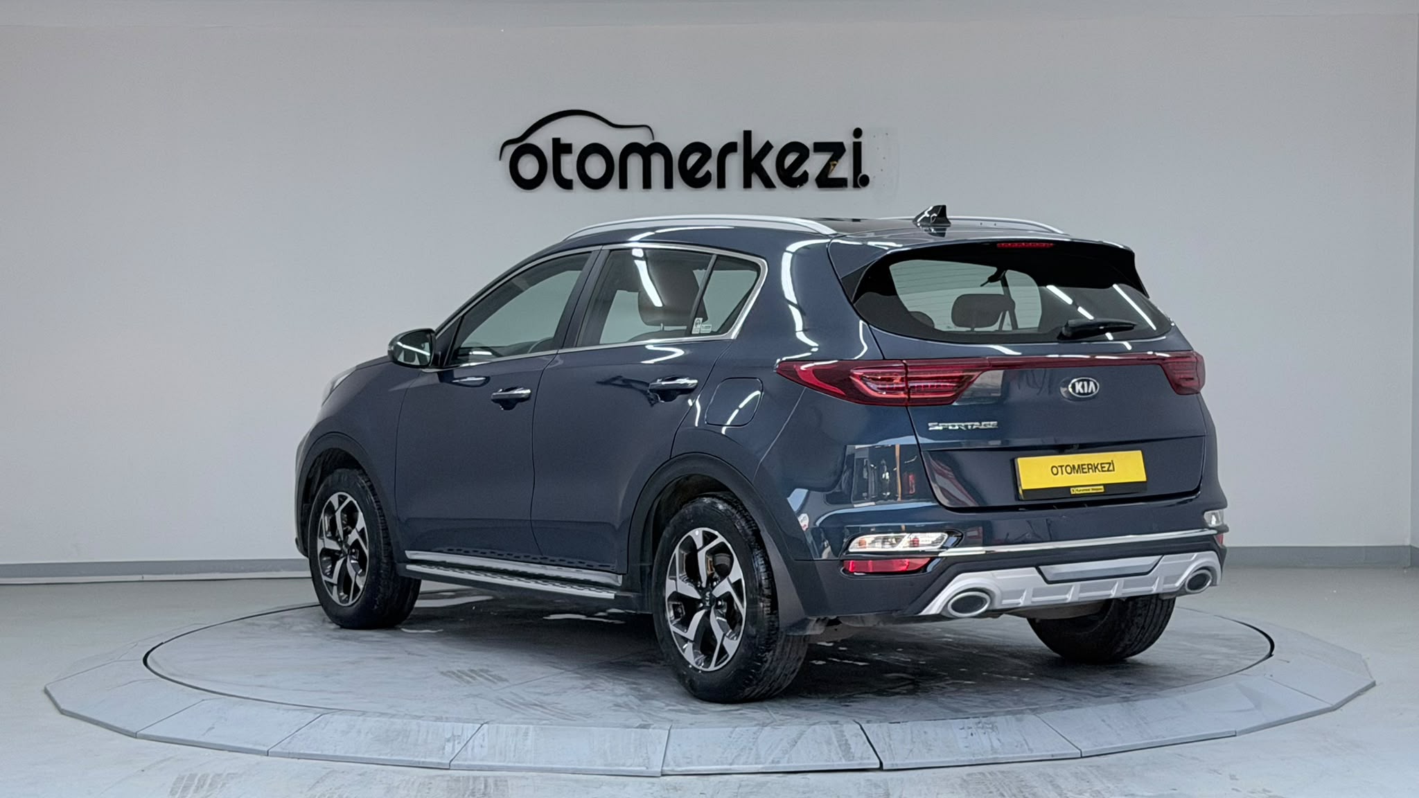 KIA SPORTAGE 25